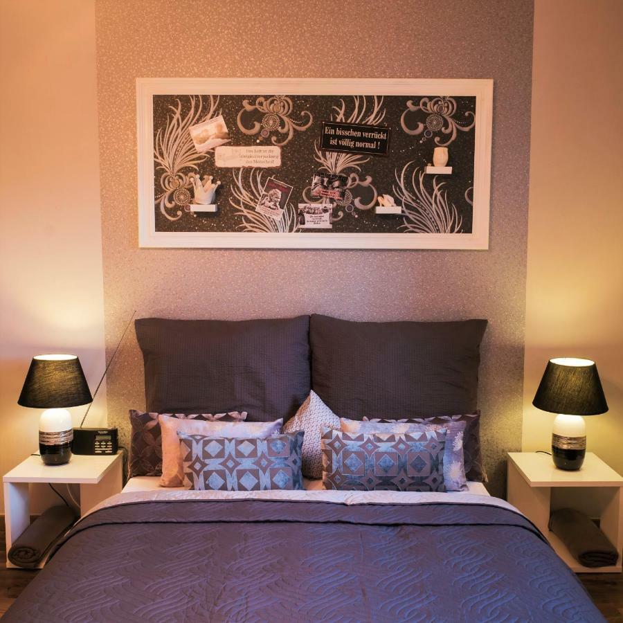 Herrenhaus Kunzwerda Bei Torgau - Aparthotel, Boardinghouse, Wohnen Auf Zeit ภายนอก รูปภาพ